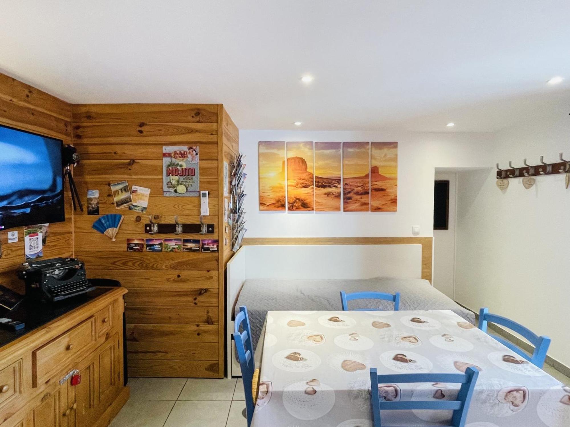Le Lodge Spa Saint-Laurent-d'Andenay Ngoại thất bức ảnh